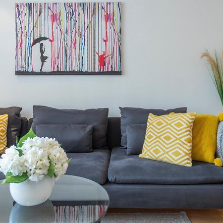 2 Bed Town House With Garden In Hackney, London Daire Dış mekan fotoğraf