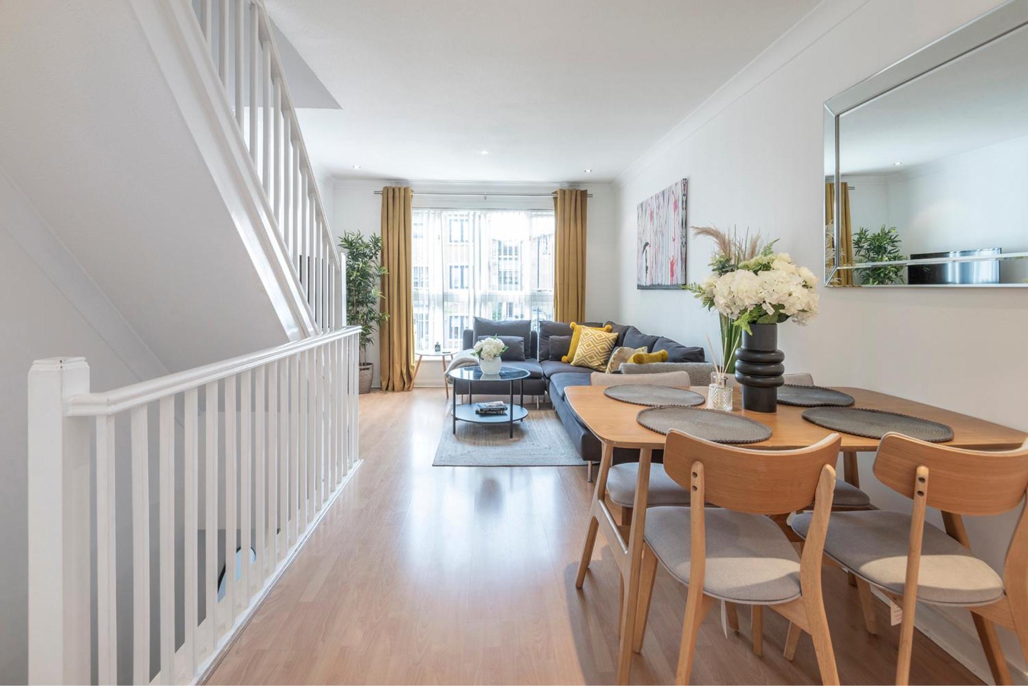 2 Bed Town House With Garden In Hackney, London Daire Dış mekan fotoğraf